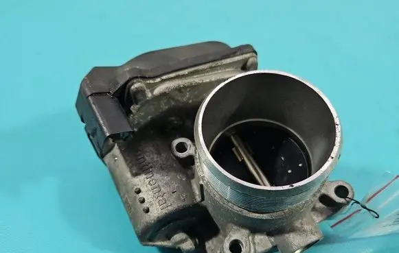 Seat Leon (5F) Throttle body valve 06F133062Q IMPRK1477047