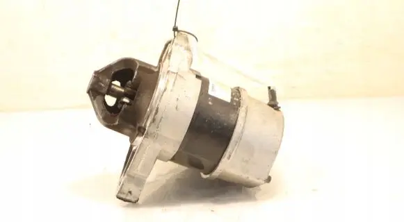 Toyota Yaris XP210 Starter motor TS10-14
