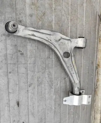 Mercedes-Benz CLA C118 X118 Front control arm 2473330300