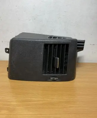 Mercedes-Benz Sprinter W906 Quarter panel pressure vent C681 A9068300654