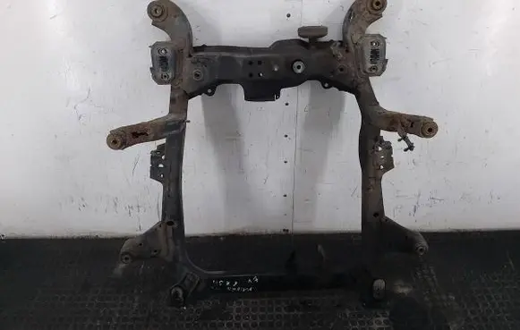 Opel Meriva B Front subframe 