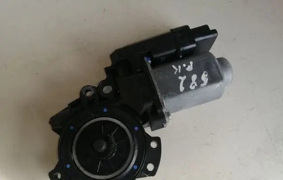 KIA Ceed Front door window regulator motor 402055D 403951AB 440850C