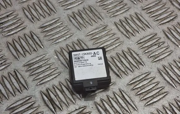 Ford C-MAX I Immobilizer control unit/module 3M5T15K602AC