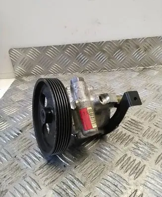 Volvo S40, V40 Power steering pump 8200071050 26083376