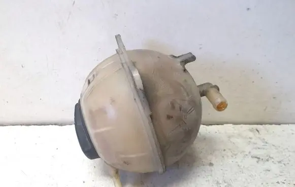 Volkswagen II LT Coolant expansion tank/reservoir 1H0121407