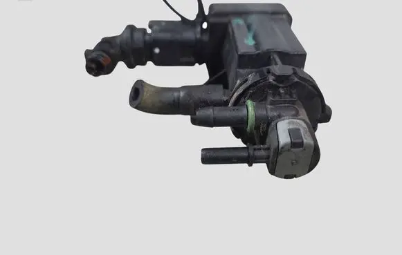 Peugeot 5008 Turbo solenoid valve 9674084680