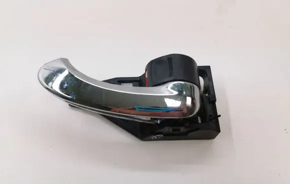 Toyota RAV 4 (XA30) Front door interior handle