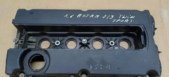 Opel Astra H Rocker cam cover 