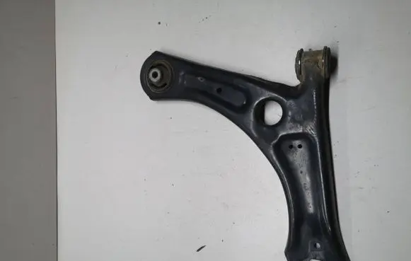Volkswagen Caddy Front lower control arm/wishbone 1K0407152