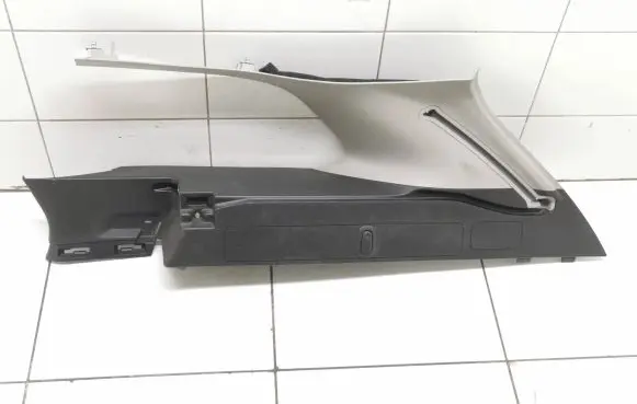 Opel Astra J Trunk/boot side trim panel 331883181 13259210 322225228