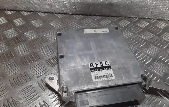 Mazda 6 Engine control unit/module RF5C 2758006023