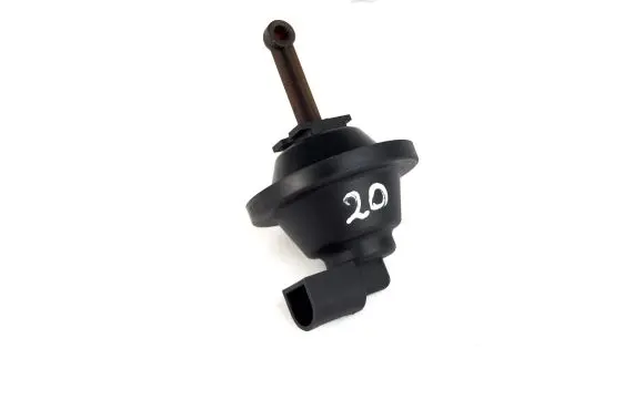 Audi A6 S6 C5 4B Valve vacuum 532289