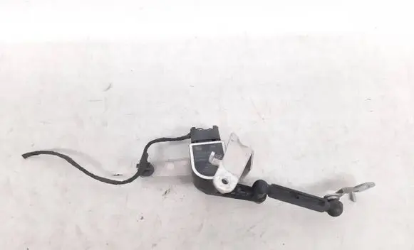BMW M8 F91 F92 G14 G15 Headlight/headlamp level sensor 6869138 2959574