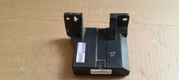 Toyota Corolla E120 E130 Other control units/modules 886500F040
