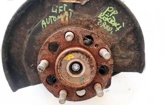 SsangYong Rexton Front wheel hub spindle knuckle