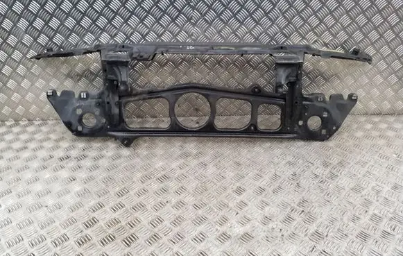 BMW 5 E39 Top upper radiator support slam panel