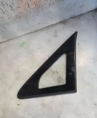 Mercedes-Benz Vito Viano W639 Front triangle window/glass 