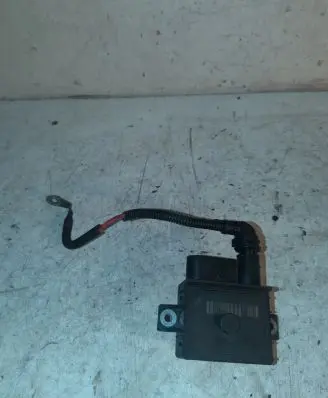BMW 5 E60 E61 Glow plug pre-heat relay 859172301