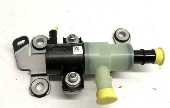 BMW 5 G60 G61 Fuel tank valve 5A35E70