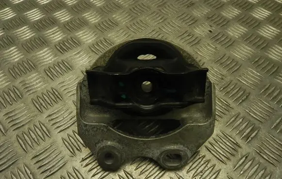 Dacia Spring Engine mount bracket 112116762R