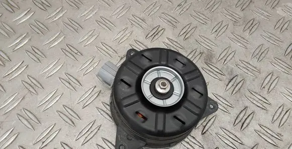 Toyota Yaris Electric radiator cooling fan 1680008270 163630D090