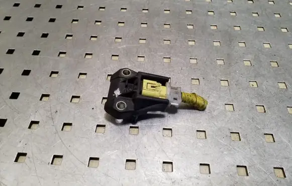 Subaru Legacy Airbag deployment crash/impact sensor 98231AG000