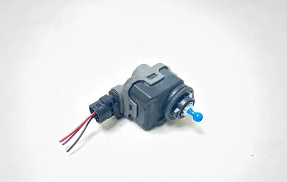 Nissan Qashqai Headlight level adjustment motor 00787843