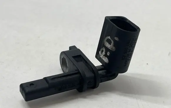 Porsche Cayenne (92A) ABS brake wheel speed sensor 10071154033 WHT005651