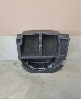Skoda Superb B8 (3V) Tool box 3V0863957