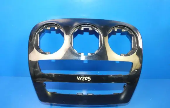 Mercedes-Benz C W205 Panel trim