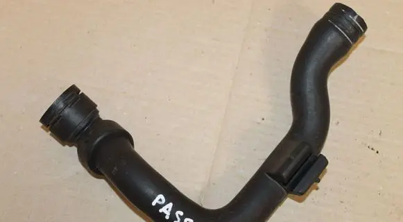 Volkswagen PASSAT B5.5 Engine coolant pipe/hose 8D0121101AD