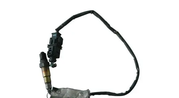 Volkswagen PASSAT B7 Lambda probe sensor 03L906262 0281004085