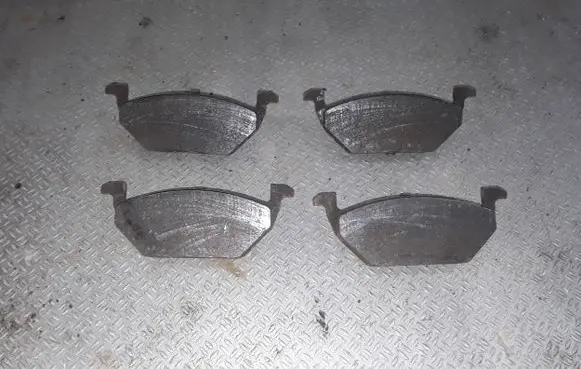 Seat Leon (1P) Brake pads (front) 