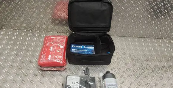 Toyota RAV 4 (XA40) Tire air pump compressor 