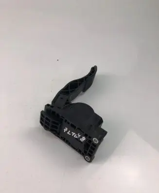 Mercedes-Benz Sprinter W906 Accelerator throttle pedal bracket 0280755025