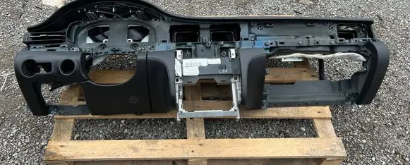 Maserati Quattroporte Dashboard 6700451990