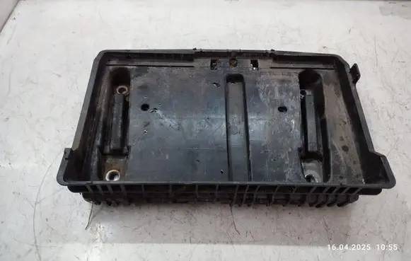 Mercedes-Benz C W205 Battery tray A2056200118