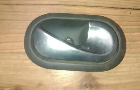 Renault Megane II Rear door interior handle 8200028486