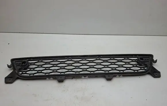 Volvo XC60 Front bumper lower grill 30763423 30763422