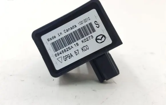 Mazda CX-7 Airbag deployment crash/impact sensor 6946825A