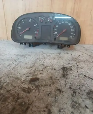 Volkswagen Golf IV Speedometer (instrument cluster) 1J0919880D 0263604025