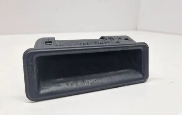 BMW 5 E60 E61 Tailgate trunk handle 51247118153