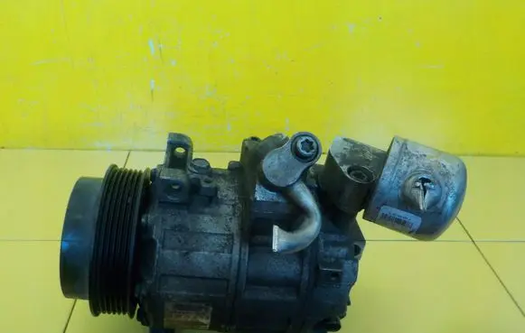 Mercedes-Benz C W204 Air conditioning (A/C) compressor (pump) A0022304511