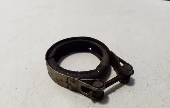 Audi A1 Muffler pipe connector clamp 1K0253725