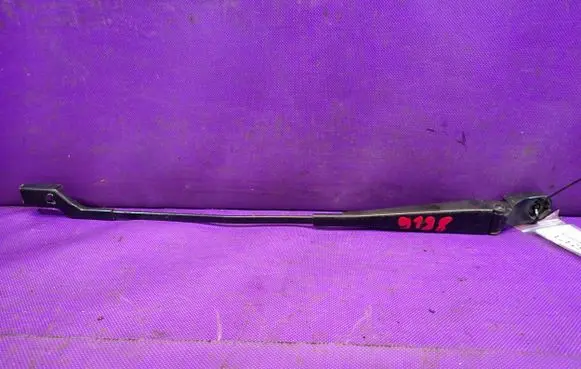 Skoda Fabia Mk2 (5J) Front wiper blade arm 5J1955410B