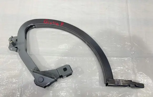 Alfa Romeo Giulia Tailgate/trunk/boot hinge