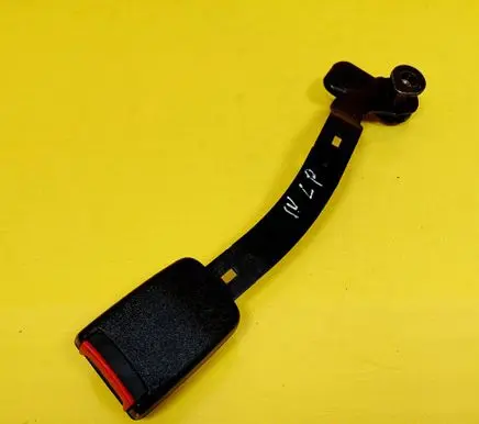Volkswagen Golf IV Front seatbelt buckle 1J4858471