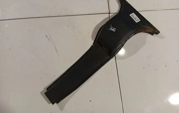 Audi 80 90 B2 (B) pillar trim (top) 813867239A