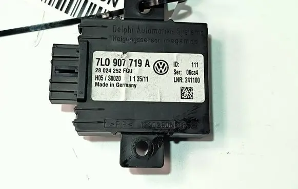 Volkswagen Phaeton Alarm control unit/module 7L0907719A H05S0020 28024252FGU