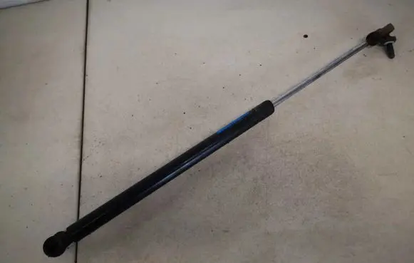 Jeep Grand Cherokee (WK) Tailgate/trunk strut/damper 55394323aa